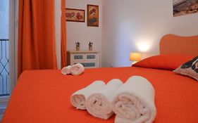 Quattroquarti Stradivari Home